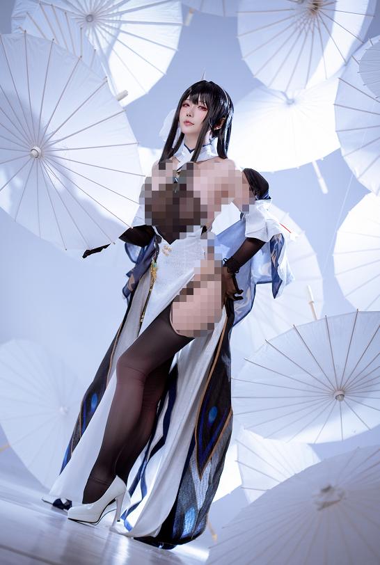 星之迟迟镇海改赏析，碧蓝航线东方美学与轻熟氛围感兼具