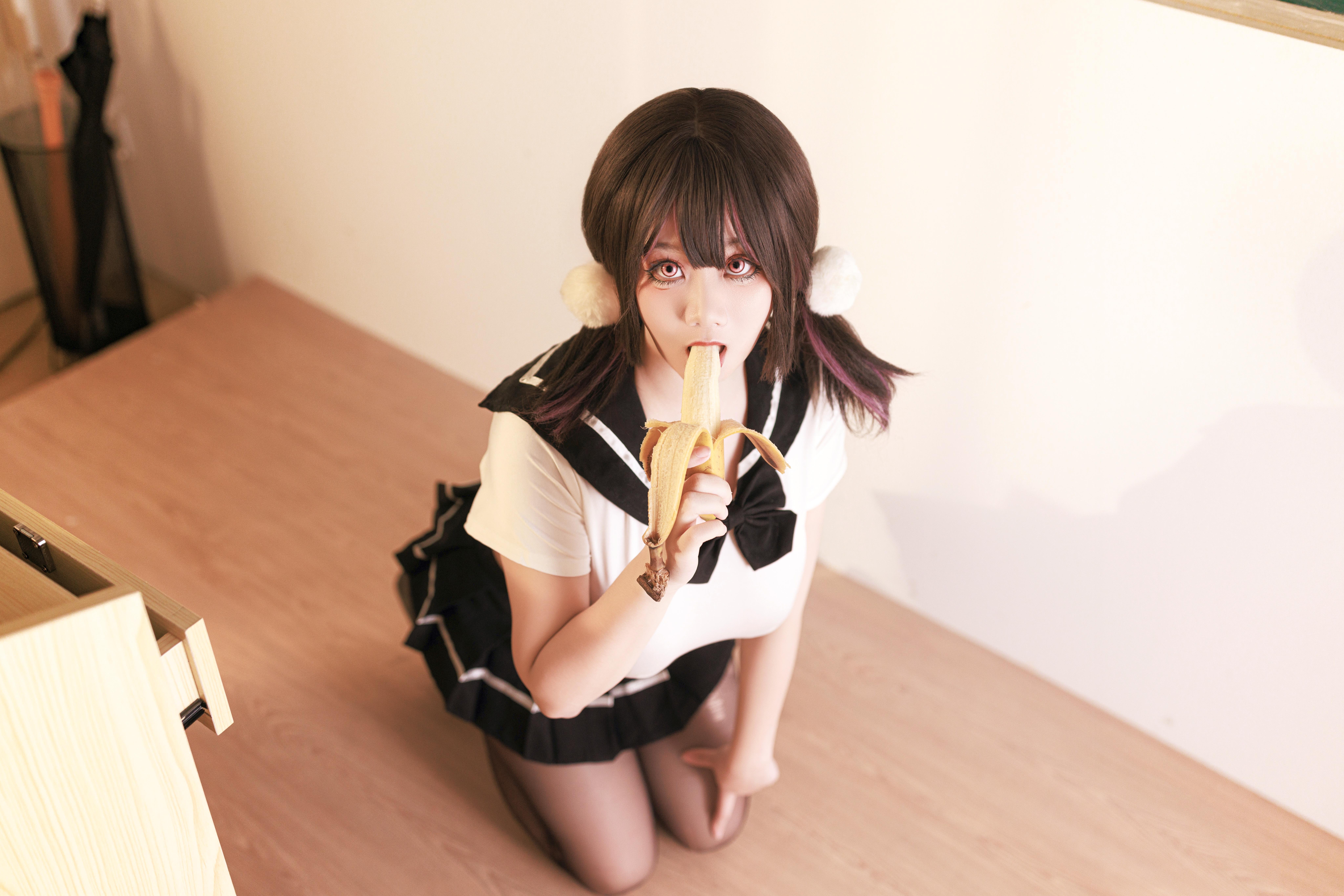 阿雪雪黑丝JK校园图集