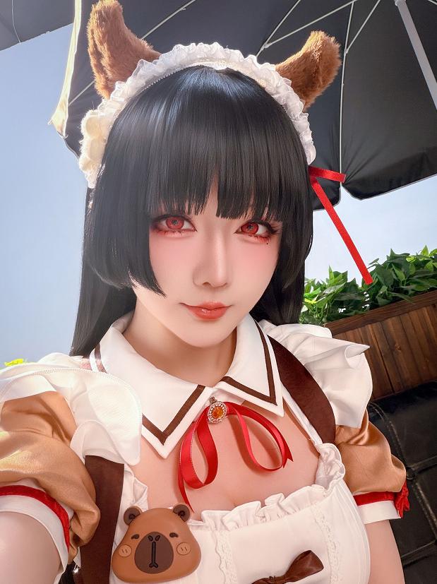 星之迟迟鸣潮千咲咖啡女仆赏析|暖光咖啡馆里的轻甜日常感越看越舒服