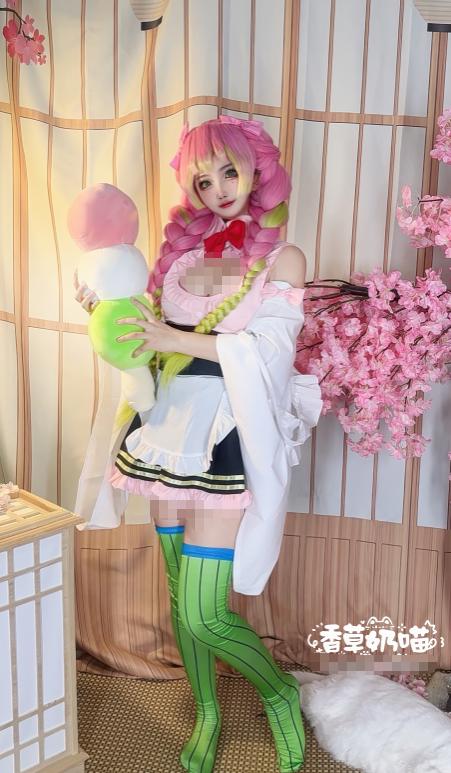 香草奶喵蜜璃女仆这组也太会了,樱花团子和粉绿配色一起发糖