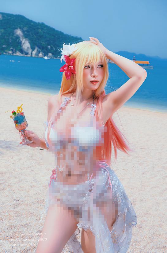 Umeko J把海梦带到海边以后,整组像一场明亮的夏日旅行