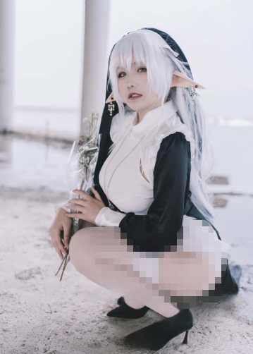 阿半今天很开心写真专题|碧蓝航线、猫系与女仆造型里的反差感