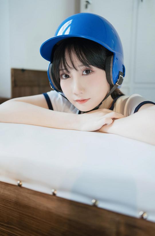 焖焖碳这套体操服,像排球训练结束后还没离开的十分钟