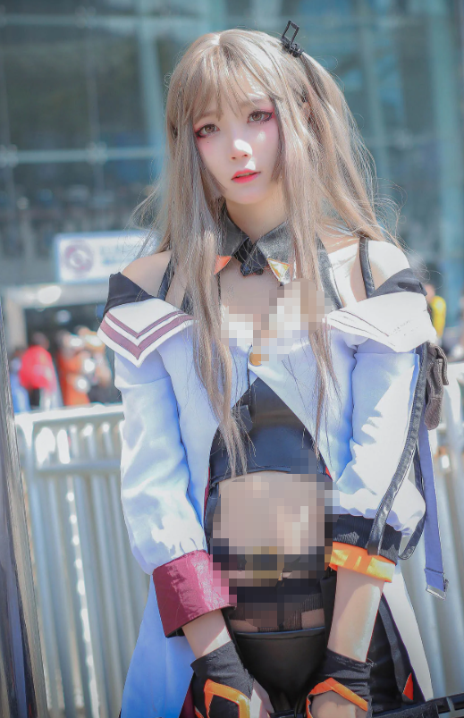 五更百鬼角色写真整理|红白尼禄、校服少女与房间系造型里的冷甜感