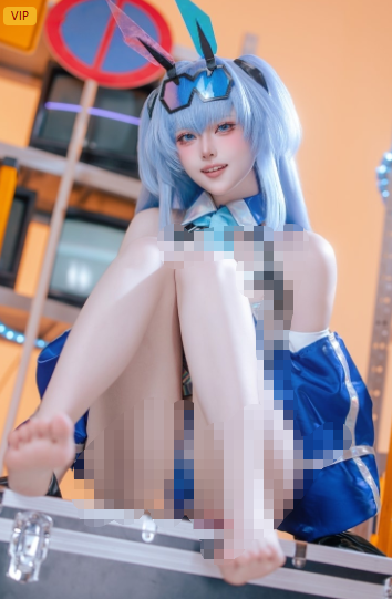 屿鱼COSPLAY专题|碧蓝航线与蔚蓝档案里的冷感辨识度