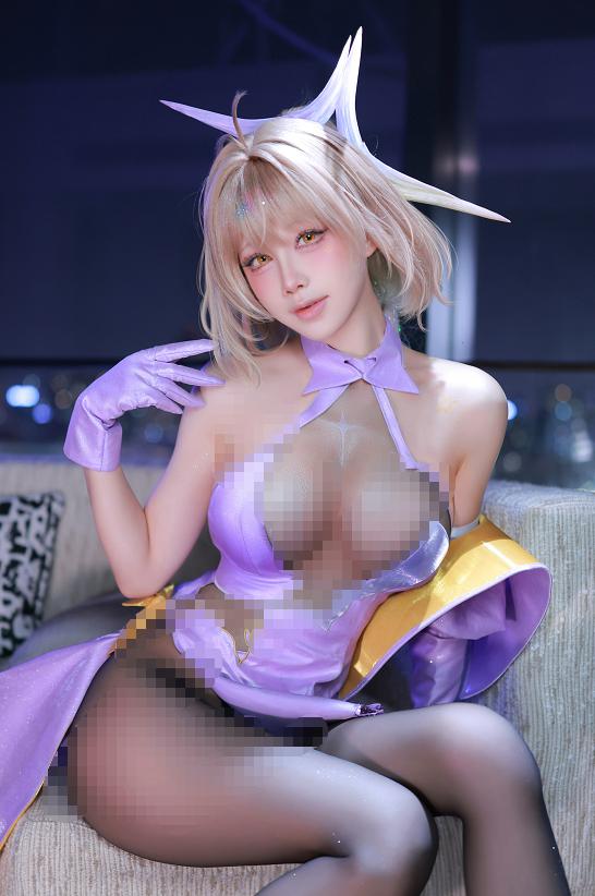 水淼Aqua阿妮斯·超级巨星·星光,把NIKKE这份夜色微醺感拍出来了