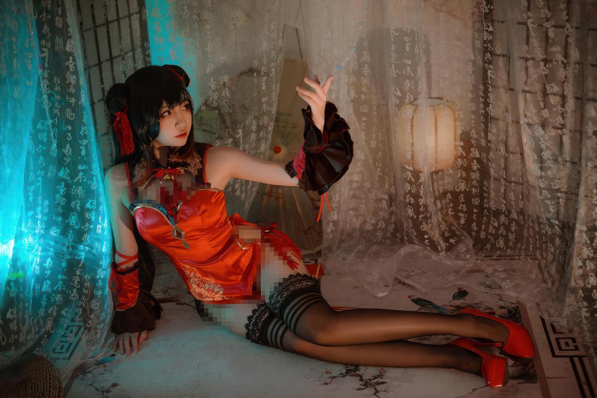 二佐Nisa把时崎狂三新春旗袍拍出了夜色里的红色危险感