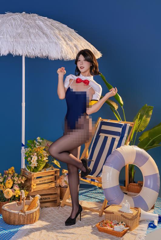 奈汐酱nice和云溪溪的《夏纪》,像一页泳池边的夏日明信片