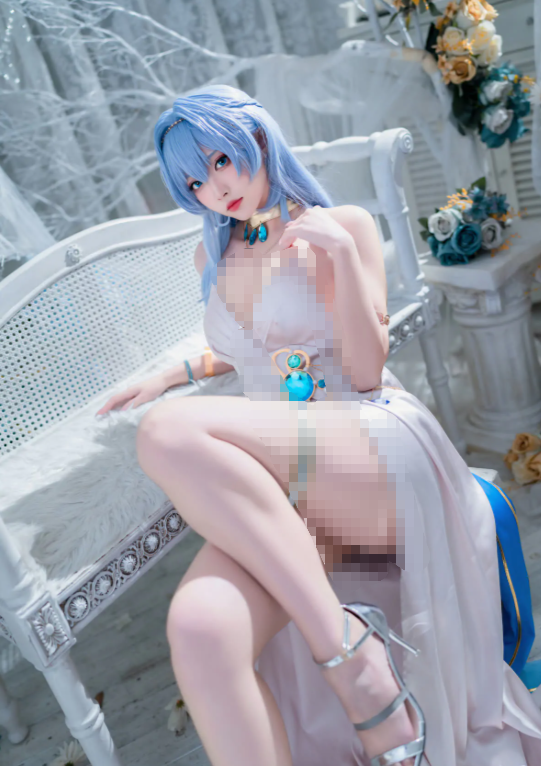 宮本桜cosplay专题｜从信浓到埃吉尔，她把华丽角色拍得很安静