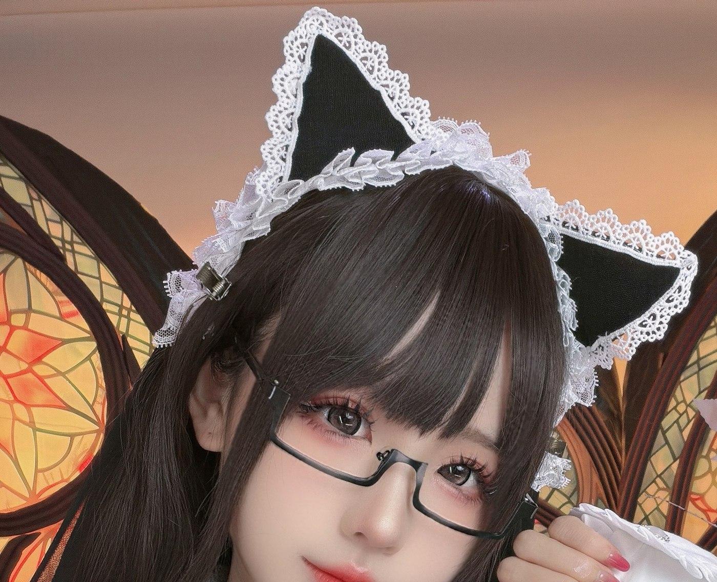 miko酱ww眼镜猫耳近景